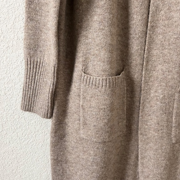 NWT Cielo Long Duster Open Front Cardigan Women's size Large Oatmeal - Picture 3 of 9